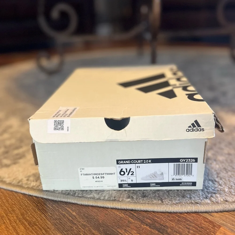 BNWT Kids Grand Court 2.0 Big Kid Sneakers Size 6.5 - Picture 2 of 7